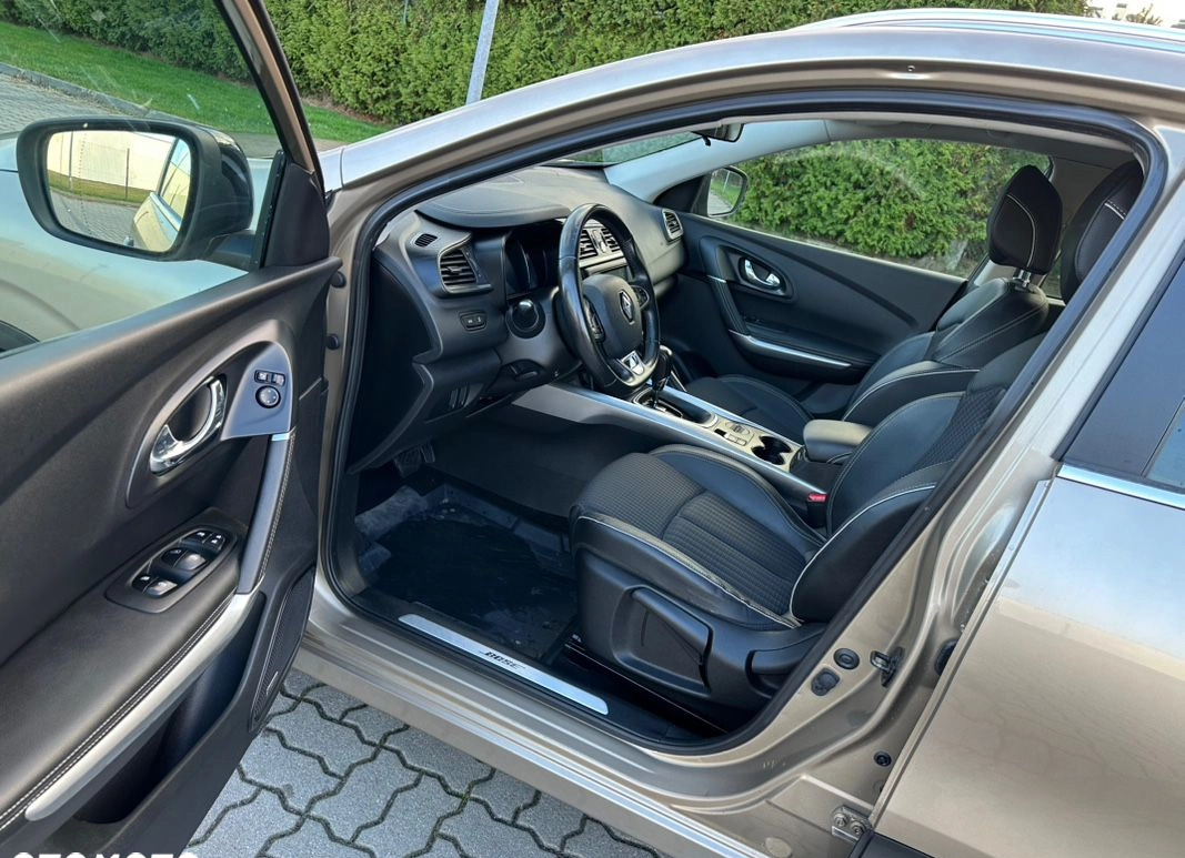 Renault Kadjar cena 59989 przebieg: 137070, rok produkcji 2016 z Piaseczno małe 781